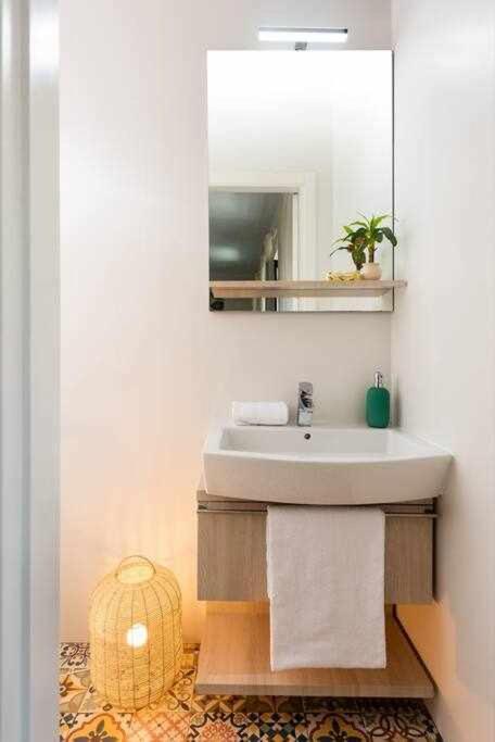 Monkeys Apartments Duplex Pureza & Balconies 세비야 외부 사진
